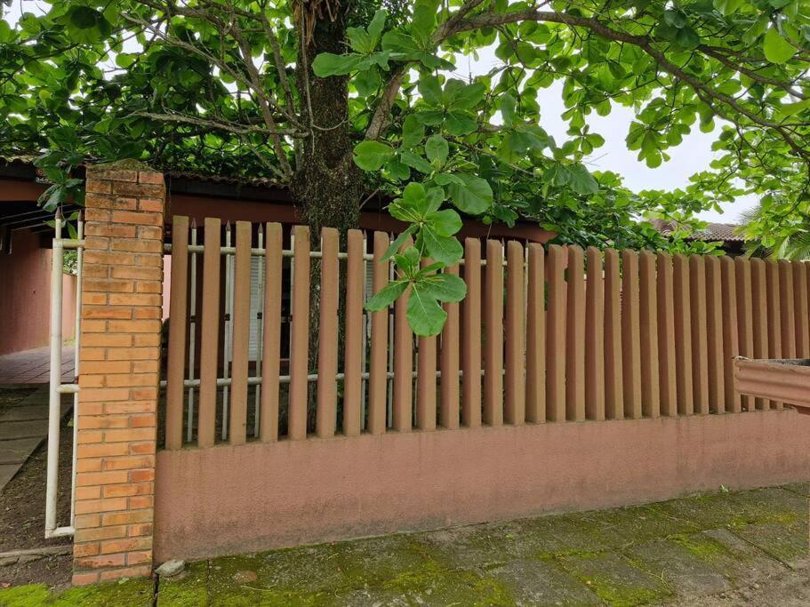Quarto Para Quatro Pessoas A Duas Quadras Da Praia - Balneario Saint Etienne - Матиньюс Экстерьер фото