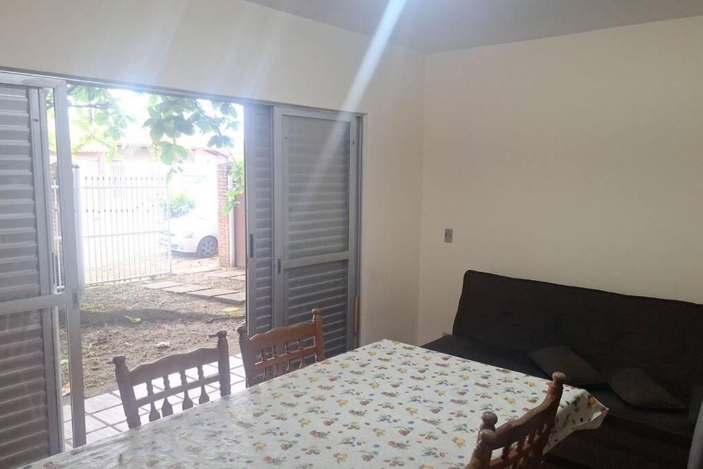 Quarto Para Quatro Pessoas A Duas Quadras Da Praia - Balneario Saint Etienne - Матиньюс Экстерьер фото